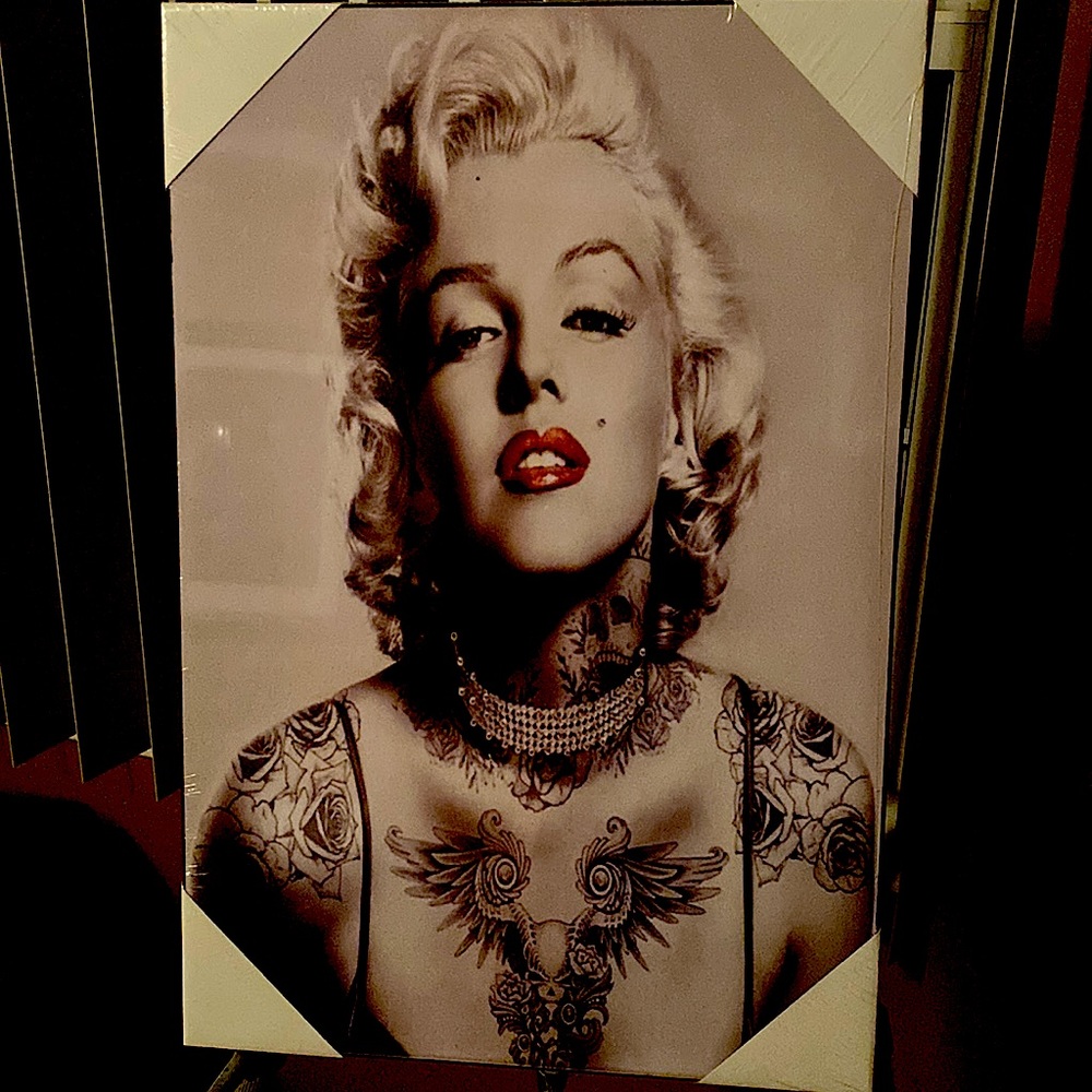 Framed Marilyn Monroe